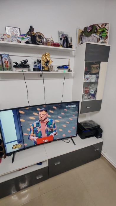 Mobilă Living folosita .Dar in stare foarte bună !