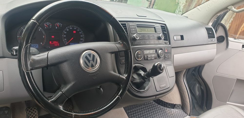 VW T5 Мултиван на части