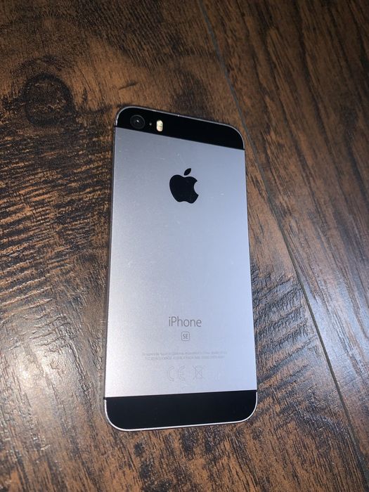 iPhone SE (1st generation)
