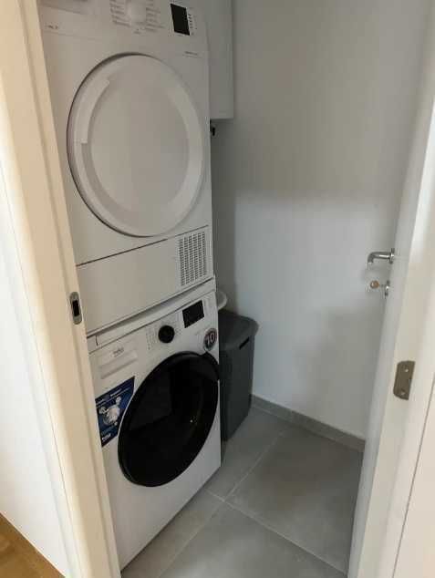 Дава се под наем Тристаен апартамент в София, Дървеница - 106 кв.м за 469.2 € - Снимка #7