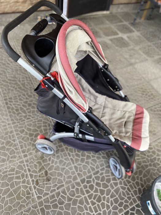 Коляска Kari прогулочная
