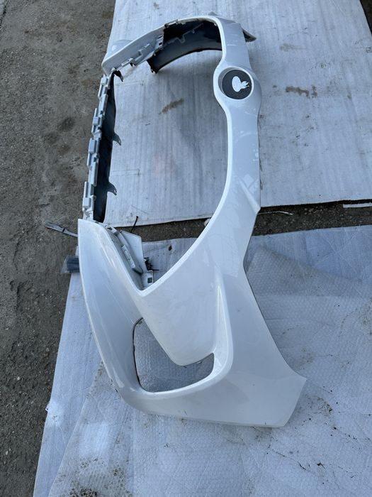Bară față toyota yaris.
