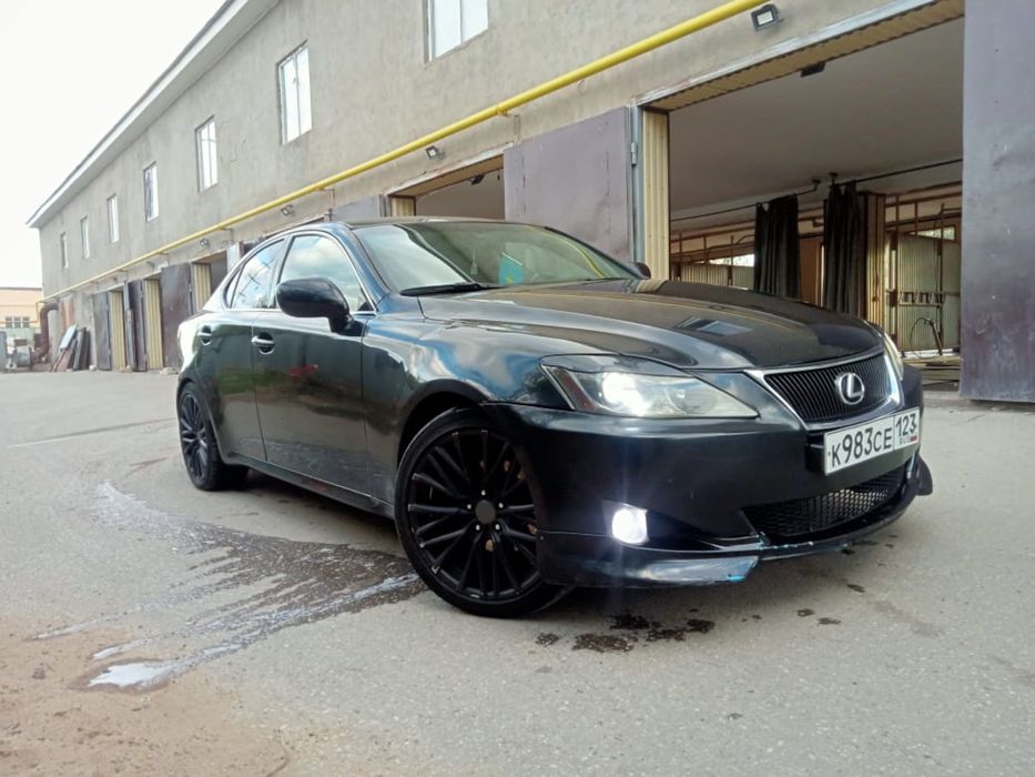 Lexus is250 Nardo Grey