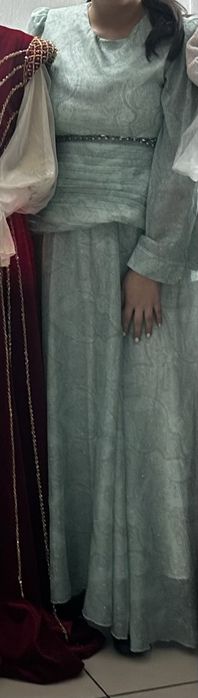 Платье продам в хорошем состоянии