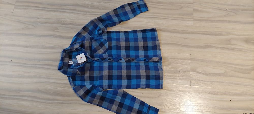 Детска риза -нова