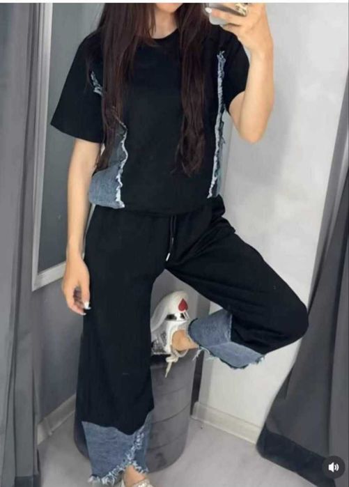 Дамски Комплект в черен цвят