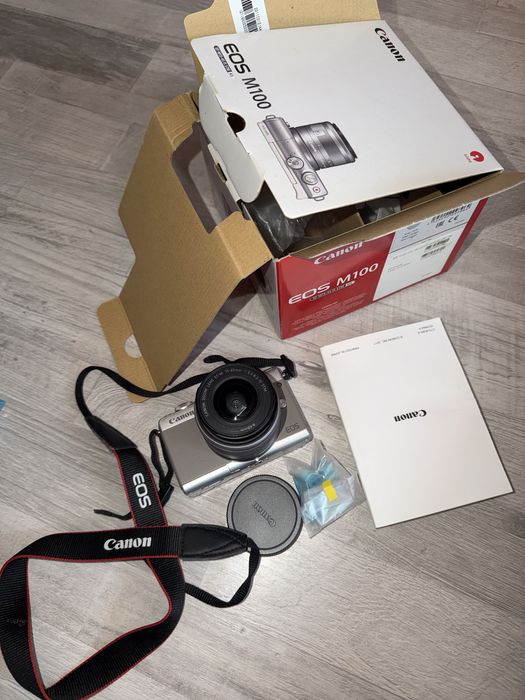 Фотоапарат Canon EOS M100 + обектив 15-45mm | 24MP | Въртящ екран