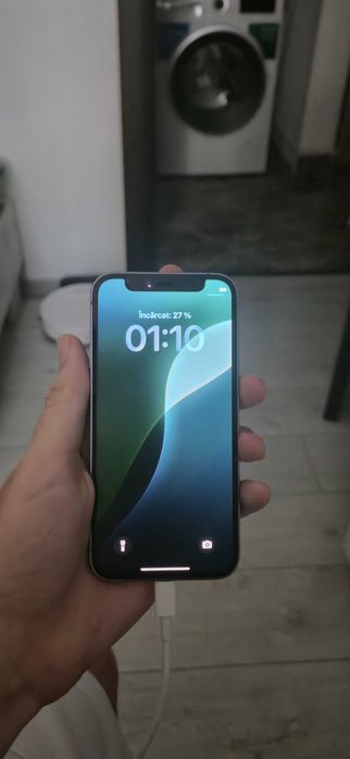 Iphone 12 mini, folosit