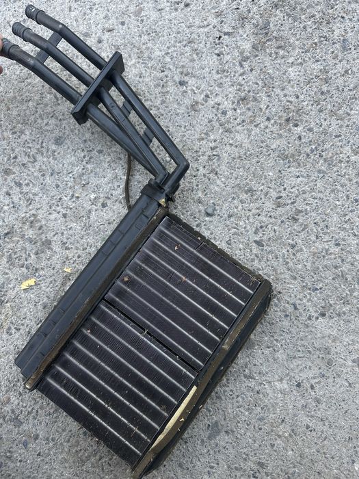 Радиатор печки THERMAL на бмв Е34