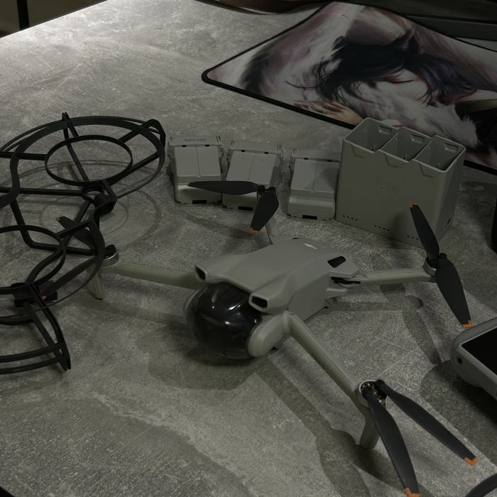 DJI Mini 3 Fly More Combo Plus