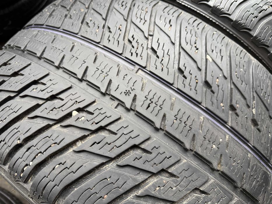 2x Anvelope Iarna 295/35 r21 M+S - Nokian WR Suv 3 XL