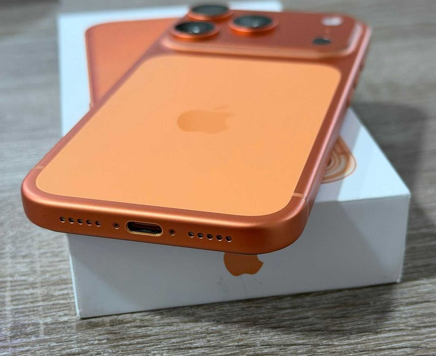 Iphone 17 pro 256gb 100BH с гаранция