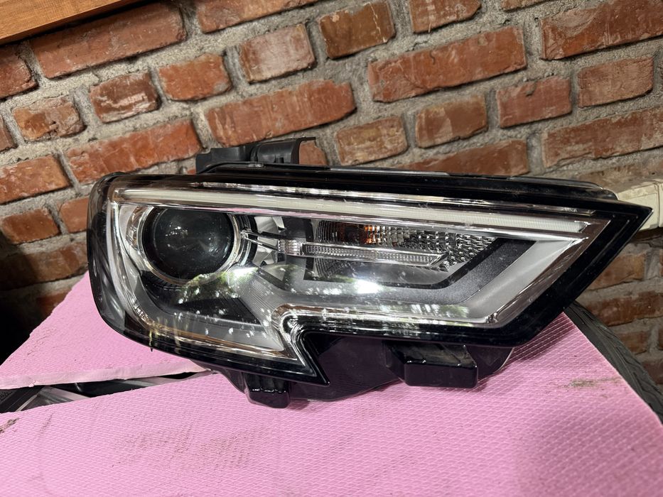 Far audi a3 8v cod 8v0941006e
