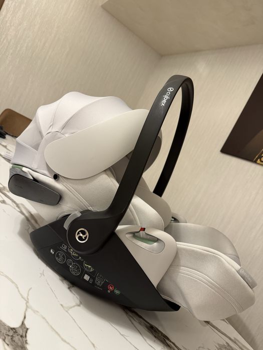 Scoica auto cybex cloud T I Size PLUS si husa de vara Cybex