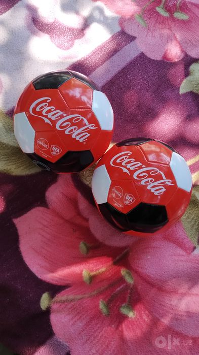 Coca cola футбольный мяч!