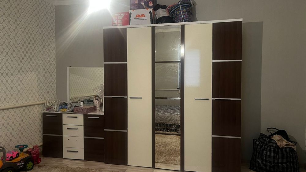 Мебель для спальный, в отличном сост.