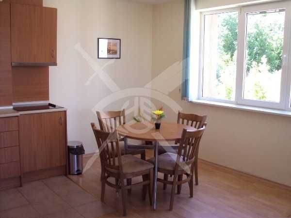 Тристаен апартамент в Слънчев Бряг 96949