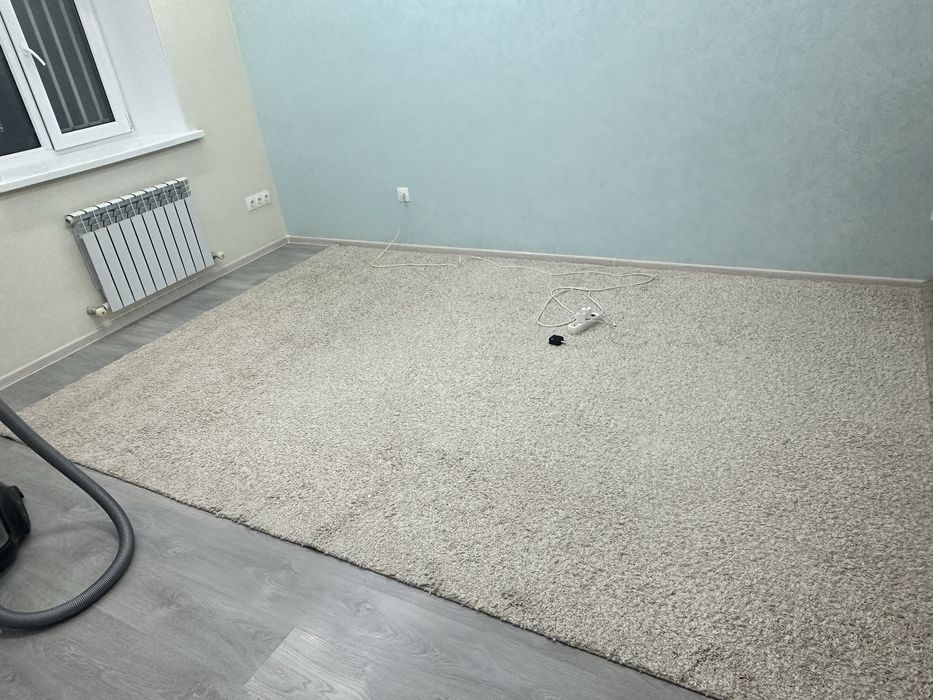 Ковер продаю за даром