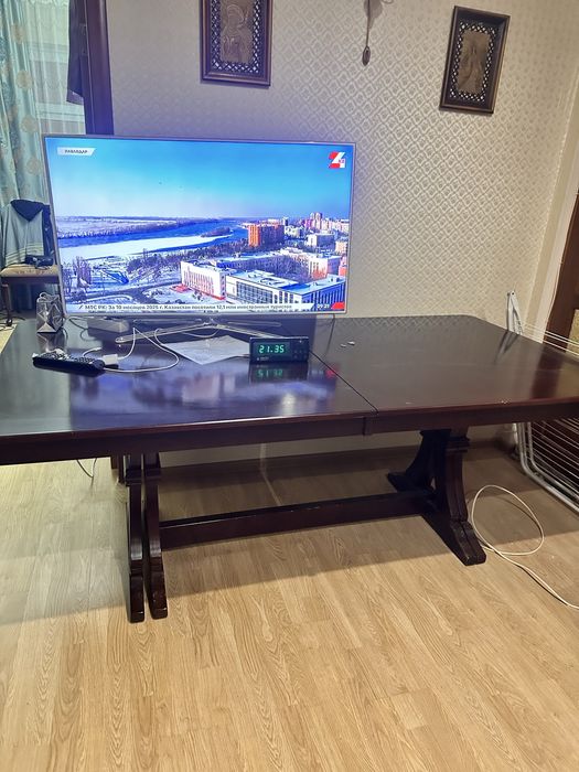 Продается стол отличный