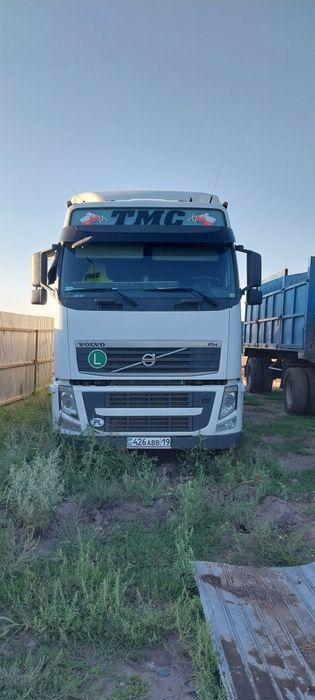 VOLVO 12 года продам