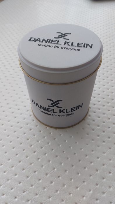 Продам часы наручные