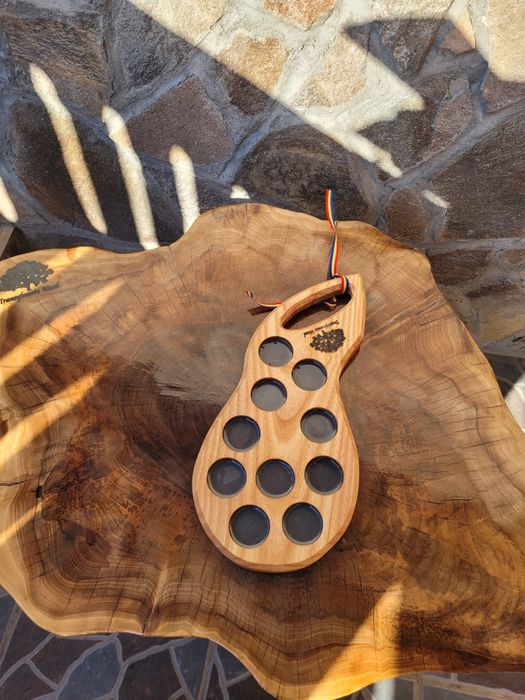 Platou și shatiere din lemn cu rasina epoxy