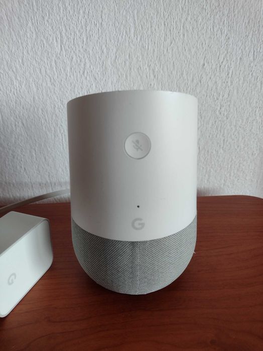 Google Home смарт колонка Google Assistant