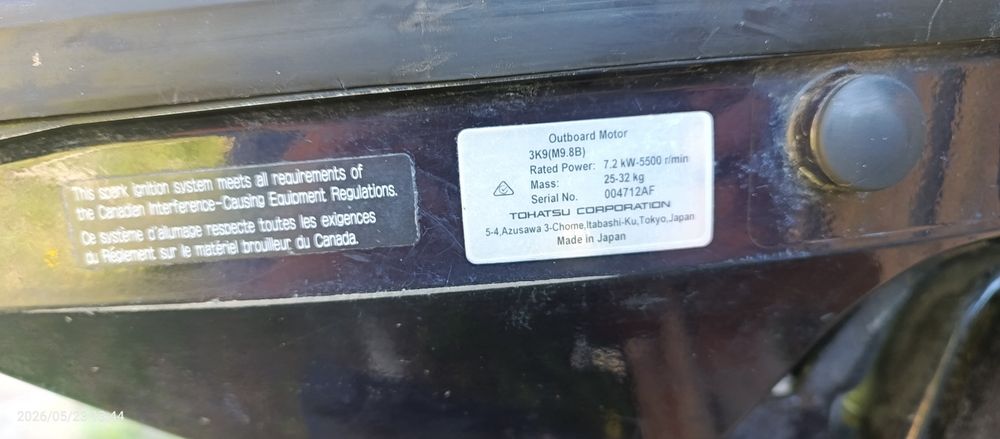 Продам лодочный мотор Tohatsu 9,8