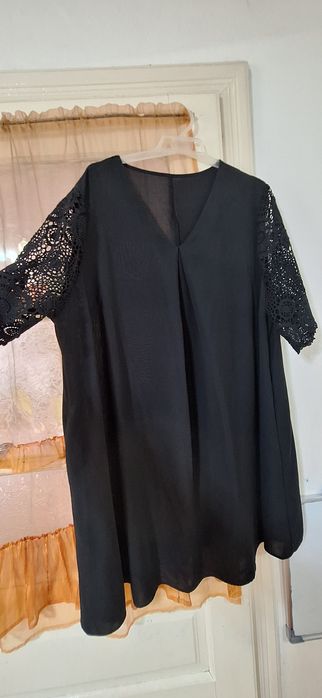 Rochie dama cu maneci din dantela