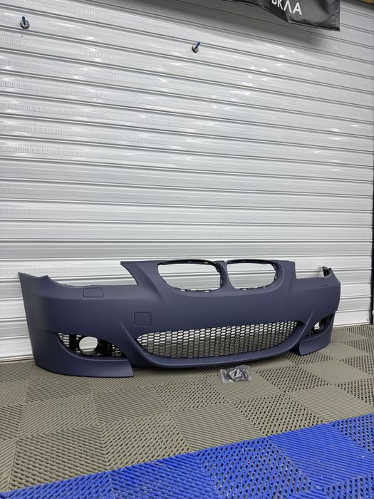 M5 предна броня за BMW E60/E61 тунинг броня