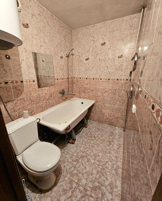 Продаётся 2х комнатная квартира