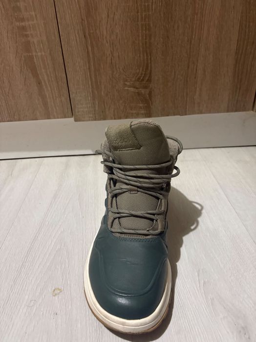 Маратонки Adidas Traxion