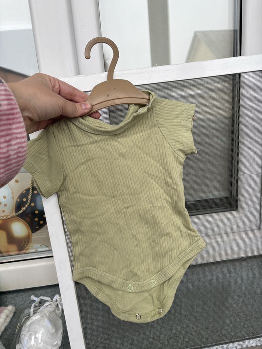 Много детских вещей