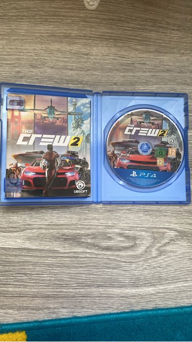 Vând jocuri ps4, prețul variază între 40-100 lei cele de ps2 20 lei