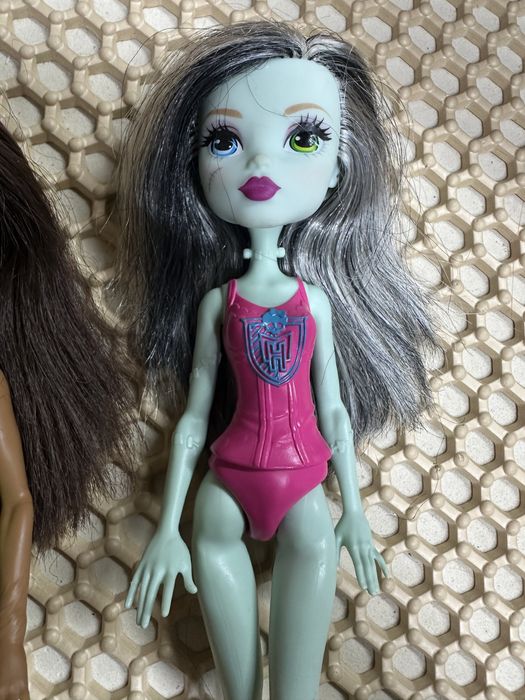 Продам кукол монстр хай!