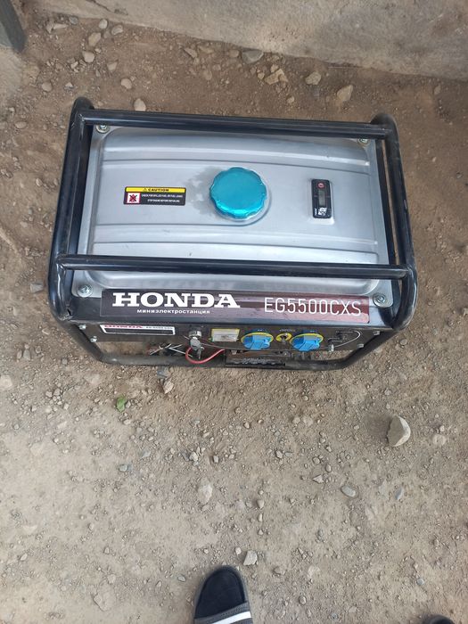 Бензиновый генератор