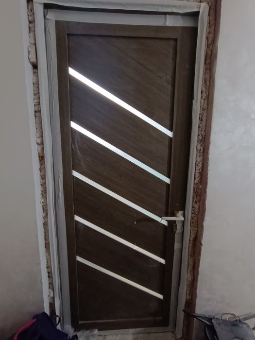 Продам двери срочно