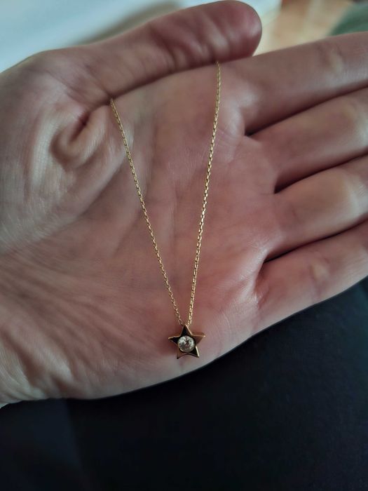 Lănțișor din aur galben 14k, steluță