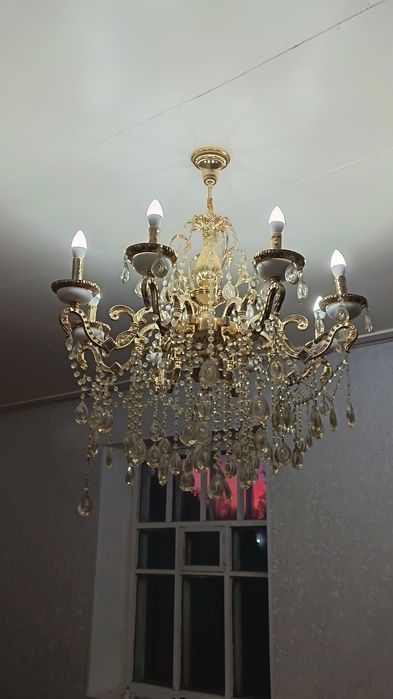 люстра сатылад  срочно