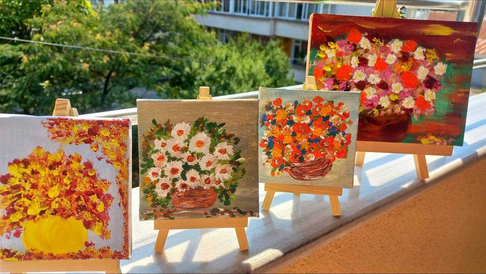 Мини картина +мини статив за общо 10лв