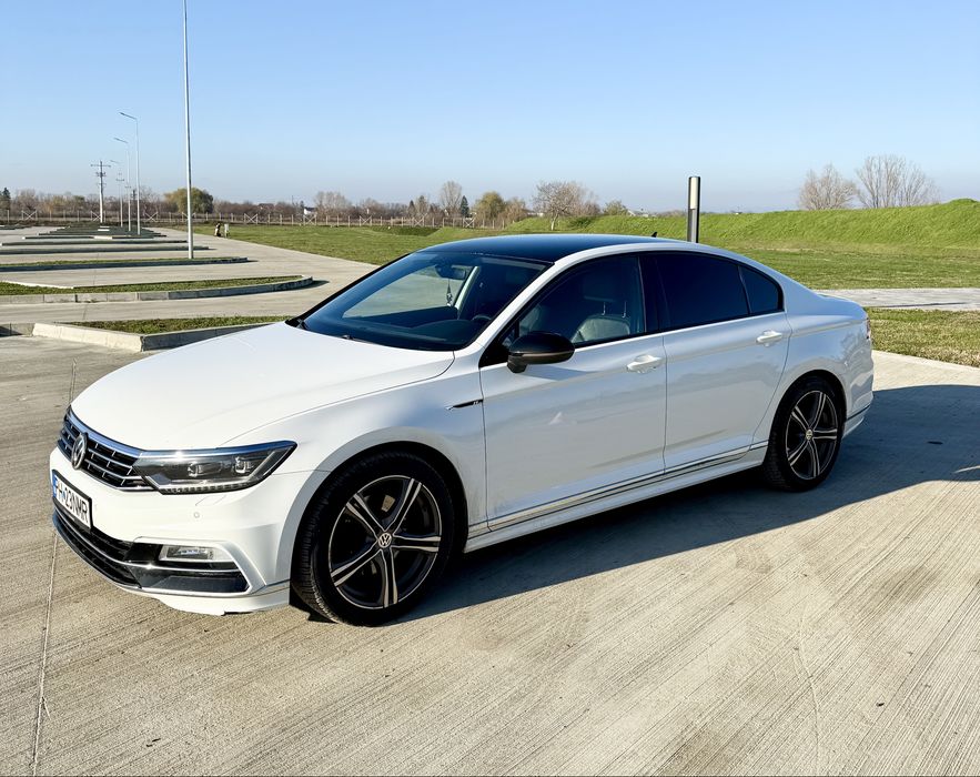 WV Passat R line
