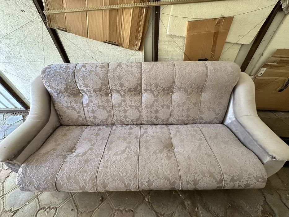 Диван и 2 кресла