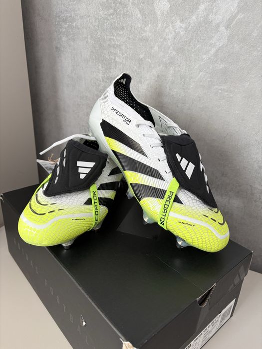 Ghete de fotbal adidas radiant blaze elite