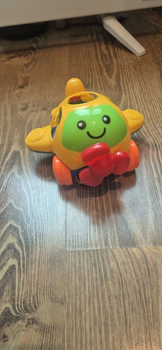 Пазарска количка и играчки