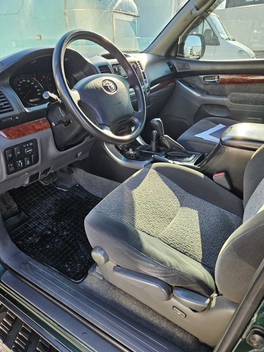Toyota Land Cruiser 3.0 D-4D | Автоматик | 7 места | 4x4