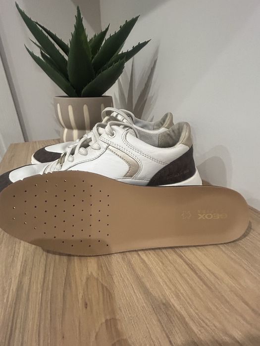 Дамски кожени сникърси Geox!