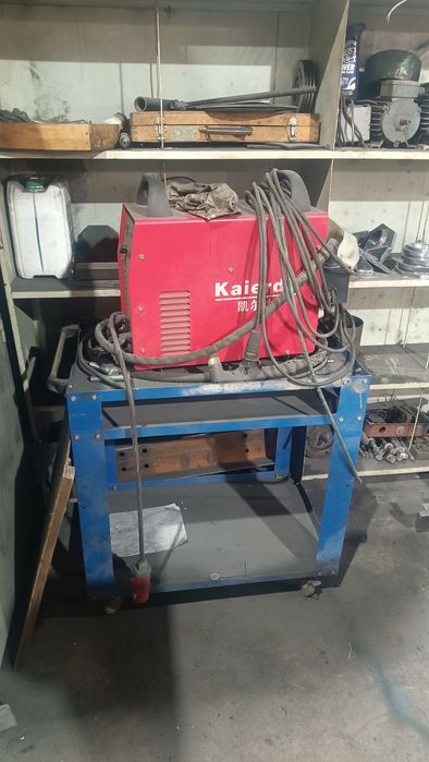 Продам сварочный полуавтомат WORKER и плазморез