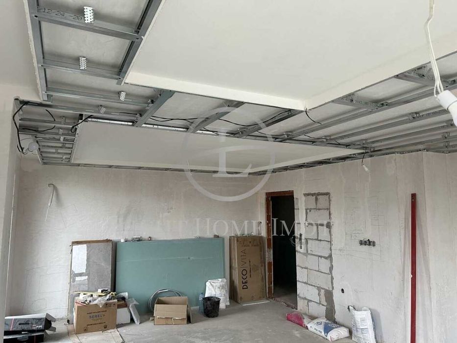 Продава се Тристаен апартамент в Пловдив, Кършияка - 141 кв.м за 723 €/кв.м - Снимка #1