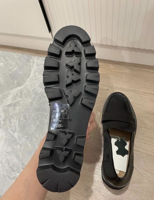 Кожаная обувь H&M Premium