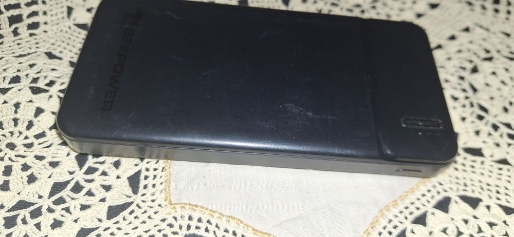 Acumulator/baterie externa BeePower!